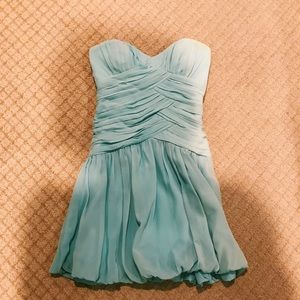 Strapless formal dress